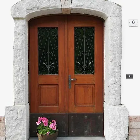 Cozy Mountain Hideaway * Pozzis